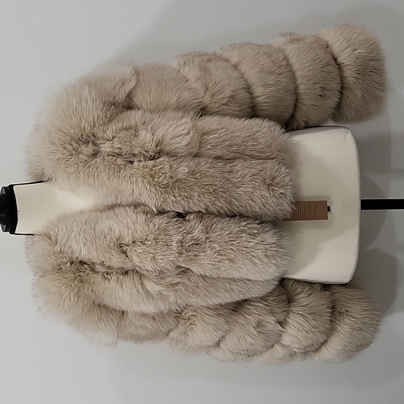 Fur coat - Picture 4 of 6